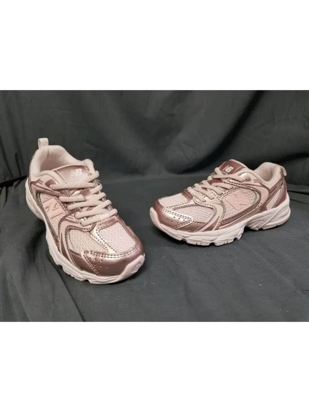 New Balance 530 BUNGEE LACE (PS) Sneakers Pink P5302ZV Girls Size 12 NEW NO BOX